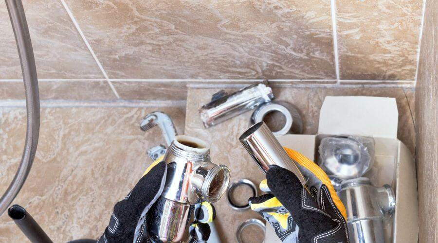 Professional gutter cleaning in San Benito, TX